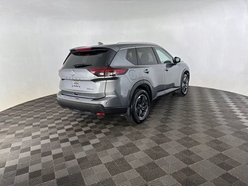 Certified 2024 Nissan Rogue SV w/ SV Premium Package AWD/4WD image 5