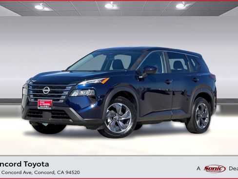 Used 2025 Nissan Rogue SV FWD image 1