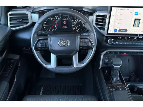 Used 2023 Toyota Tundra Limited AWD/4WD image 15