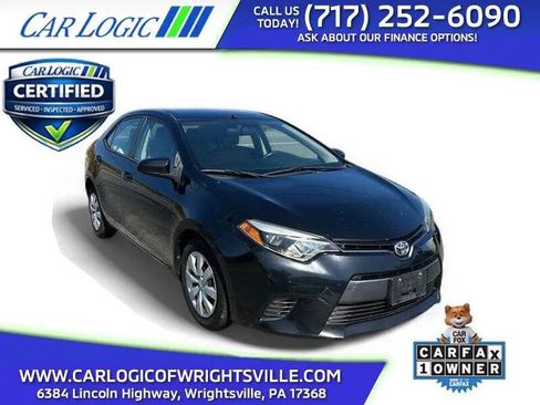 Used 2015 Toyota Corolla LE FWD image 1