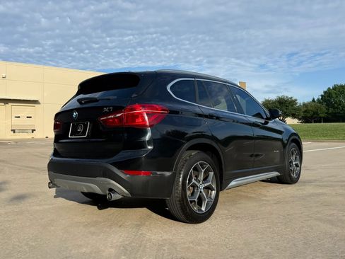 Used 2018 BMW X1 sDrive28i w/ Convenience Package FWD image 6