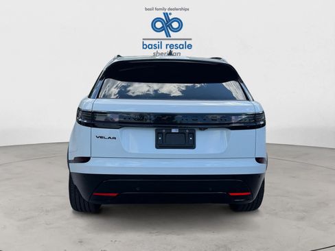 Used 2025 Land Rover Range Rover Velar Dynamic SE AWD/4WD image 5