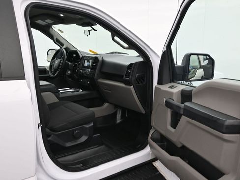 Used 2020 Ford F150 XL w/ Equipment Group 101A Mid AWD/4WD image 13