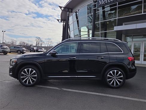 Certified 2022 Mercedes-Benz GLB 250 GLB 250 image 2