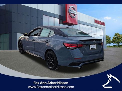 New 2025 Nissan Sentra SR w/ Midnight Edition image 3
