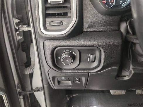 Used 2023 RAM 1500 Laramie AWD/4WD image 22