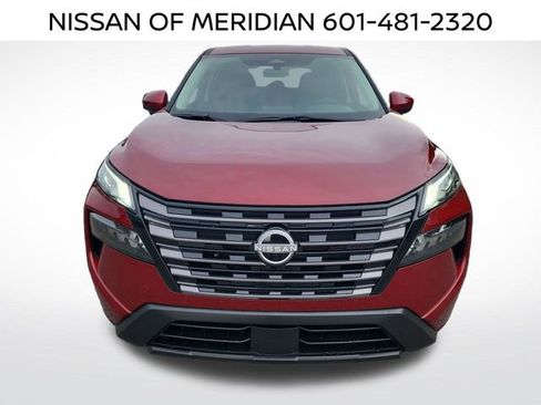 New 2026 Nissan Rogue SV FWD image 8