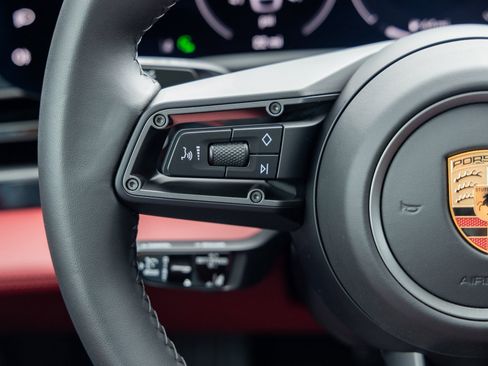 Used 2025 Porsche Taycan 4 Cross Turismo image 14