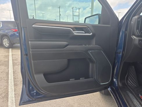 Certified 2023 Chevrolet Silverado 1500 RST w/ Z71 Off-Road Package AWD/4WD image 12