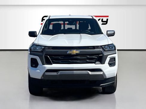 Used 2023 Chevrolet Colorado LT w/ LT Convenience Package AWD/4WD image 2