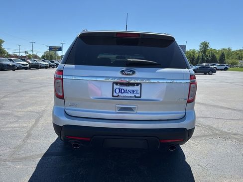 Used 2013 Ford Explorer 4WD w/ Class III Trailer Tow Pkg image 6