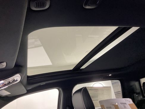 New 2026 RAM 1500 Laramie w/ Night Edition image 20