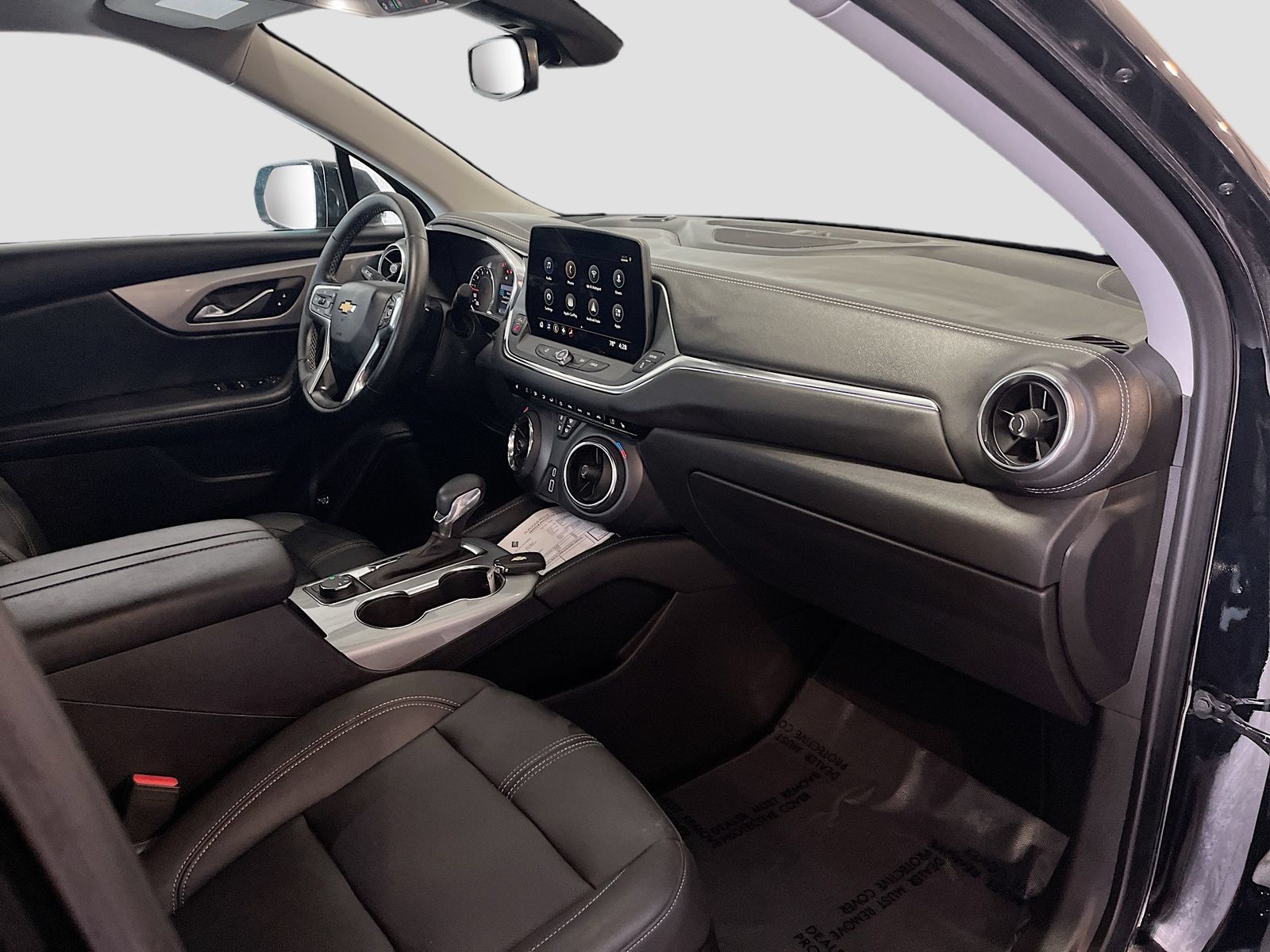 Used 2024 Chevrolet Blazer LT AWD/4WD image 27