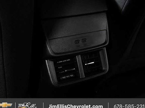 New 2026 Chevrolet Equinox LT AWD/4WD image 18