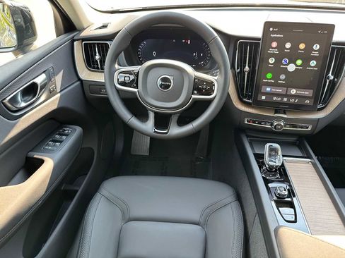 New 2026 Volvo XC60 B5 Plus w/ Climate Package image 17