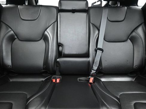 Used 2019 Jeep Cherokee High Altitude AWD/4WD image 31