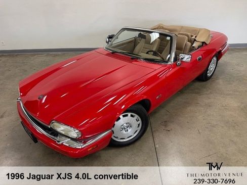 Used 1996 Jaguar XJS 4.0 Convertible RWD image 10