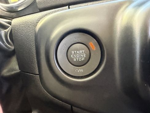 Used 2023 Jeep Wrangler Sahara w/ Cold Weather Group image 41