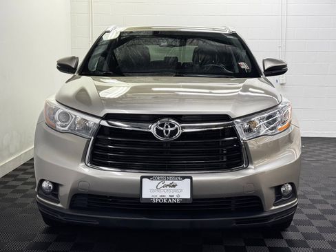 Used 2015 Toyota Highlander XLE AWD/4WD image 5