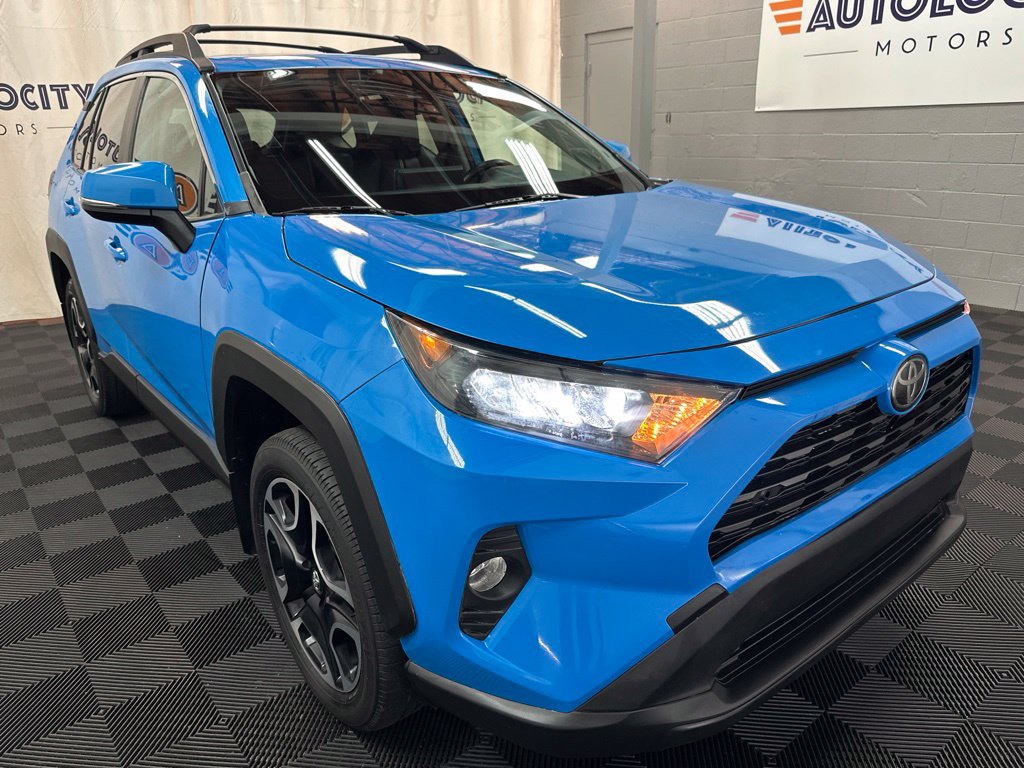 Used 2019 Toyota RAV4 Adventure AWD/4WD image 2