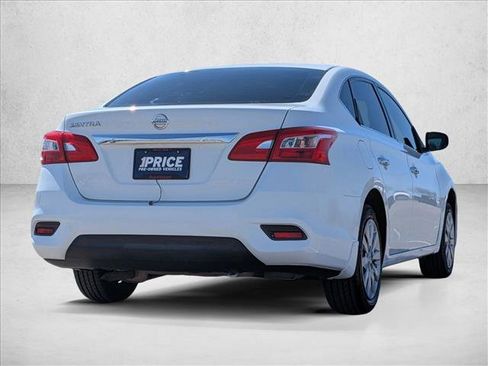 Used 2017 Nissan Sentra S image 5