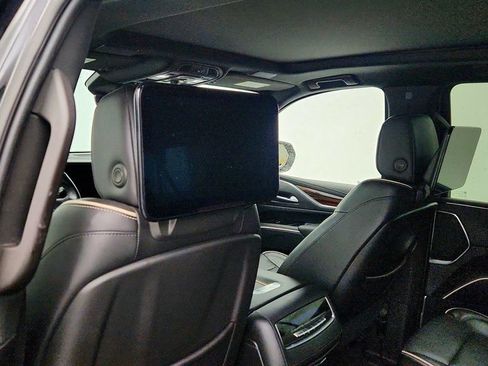 Used 2021 Cadillac Escalade ESV Premium Luxury w/ Driver Assist Tech Package image 22