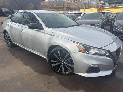 Used 2022 Nissan Altima 2.5 S image 1