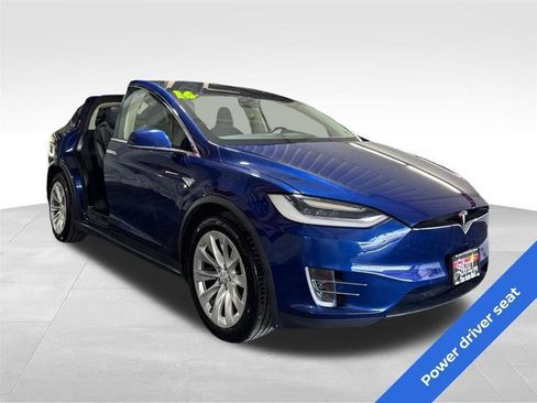 Used 2016 Tesla Model X 60D AWD/4WD image 3