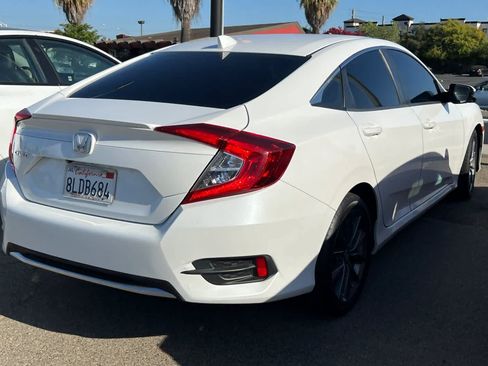 Used 2019 Honda Civic EX-L image 4