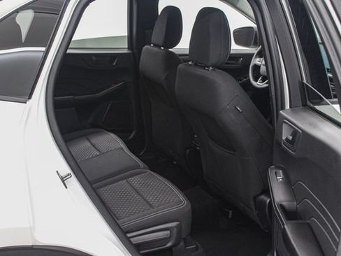 Used 2023 Ford Escape Active w/ Tech Pack #1 AWD/4WD image 19