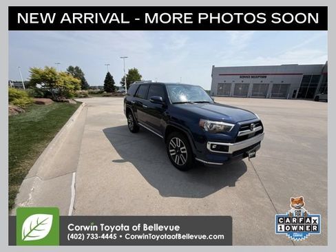 Used 2024 Toyota 4Runner Limited AWD/4WD image 1