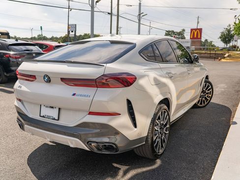 Used 2024 BMW X6 M60i AWD/4WD image 9