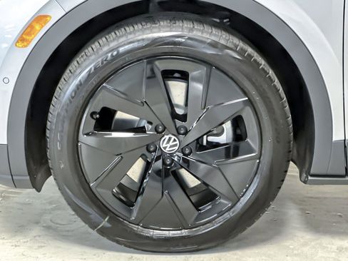New 2026 Volkswagen ID.4 Pro S image 25