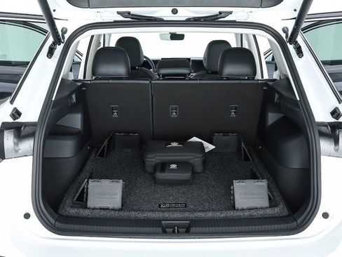 New 2026 Volkswagen Tiguan SE image 68