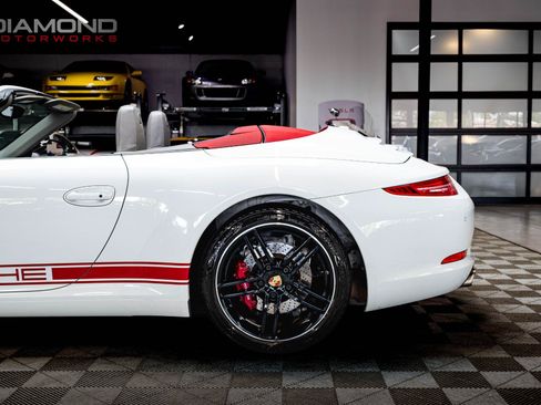 Used 2013 Porsche 911 Carrera w/ Bose Audio Pkg RWD image 17