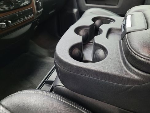 Used 2018 RAM 1500 Laramie AWD/4WD image 26