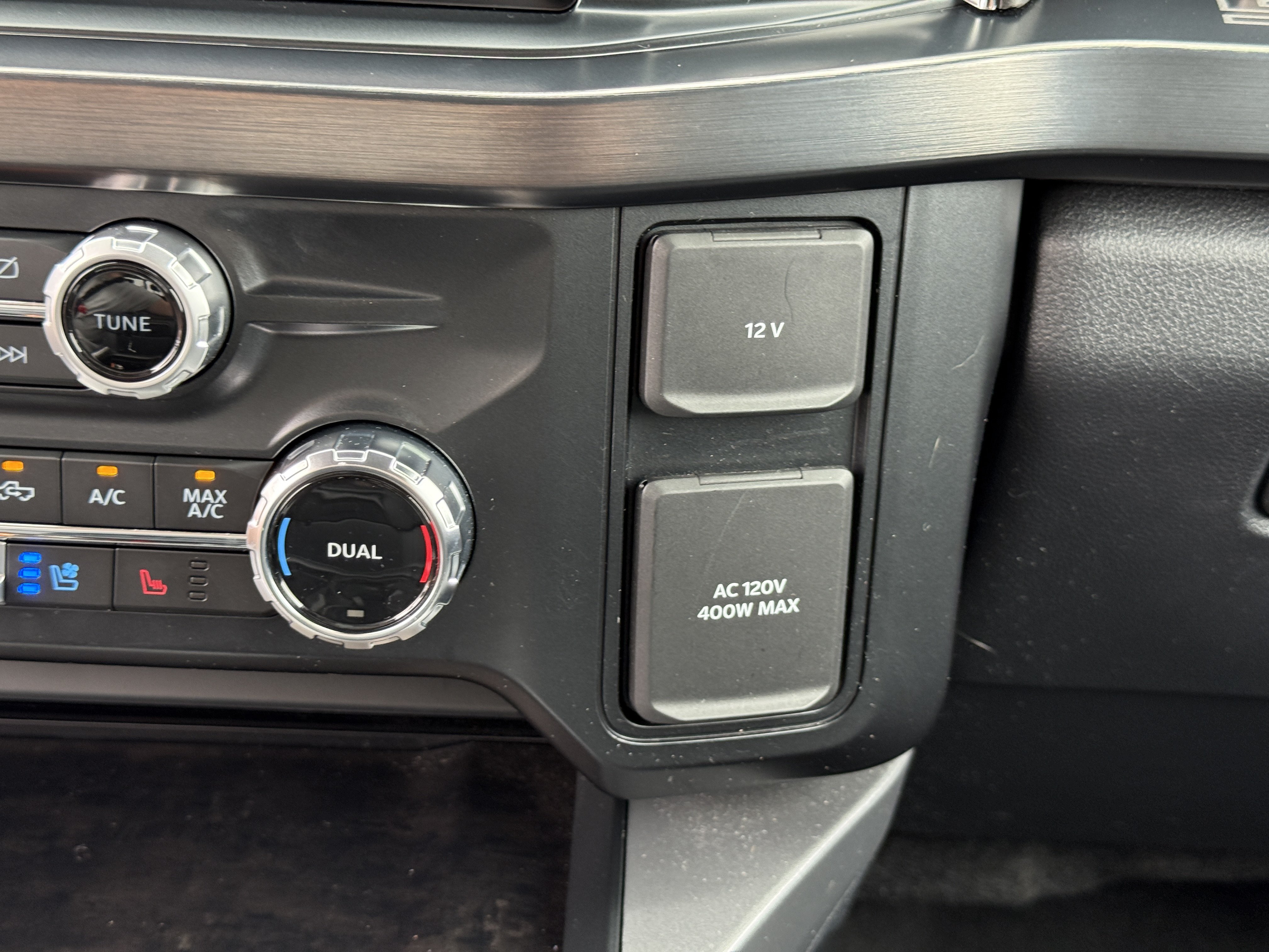 Certified 2024 Ford F250 Lariat w/ Sport Appearance Package AWD/4WD image 23