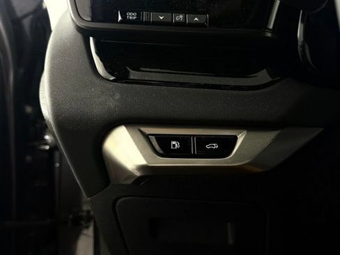 Used 2025 Lexus RX 350 FWD w/ Accessory Package image 29