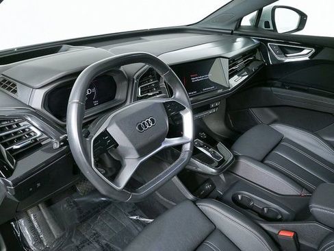 Certified 2023 Audi Q4 e-tron Prestige w/ Black Optic Package image 4