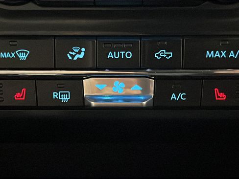 Used 2025 Ford F150 XLT w/ Equipment Group 302A MID AWD/4WD image 44