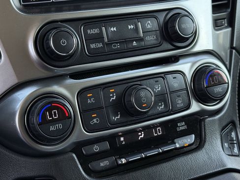 Used 2019 Chevrolet Tahoe Premier image 18