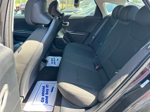 New 2026 Kia K4 FWD image 21