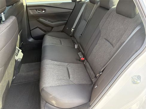 Used 2025 Honda Accord SE image 24
