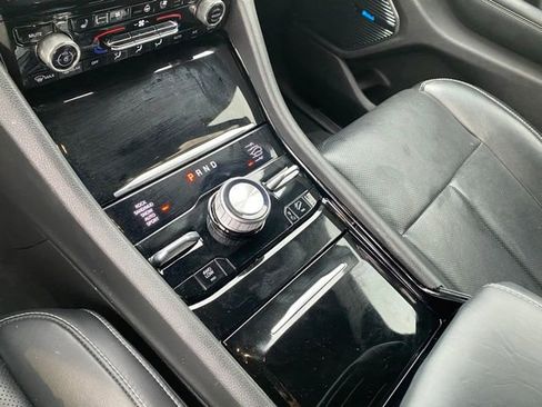 Used 2024 Jeep Grand Cherokee Overland w/ Adv Protech Group III image 24