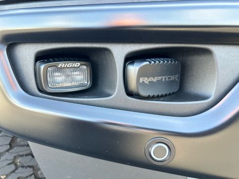 Used 2025 Ford F150 Raptor AWD/4WD image 24