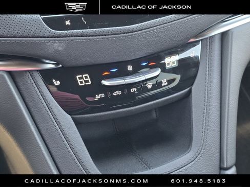 New 2026 Cadillac XT5 Premium Luxury image 11