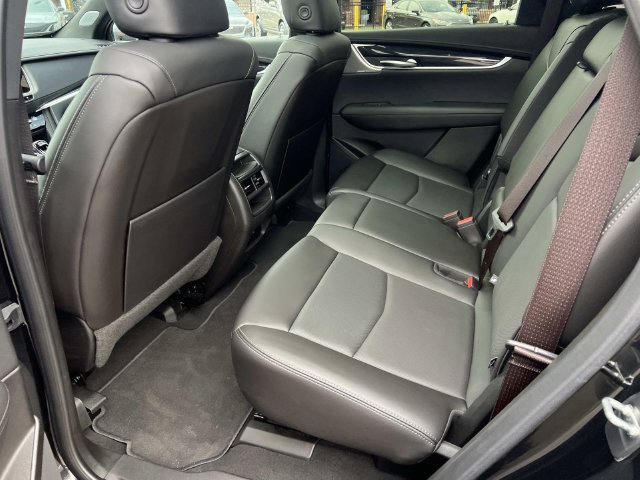 Certified 2023 Cadillac XT5 Premium Luxury AWD/4WD image 12