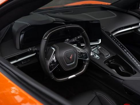 Used 2023 Chevrolet Corvette Z06 RWD image 7