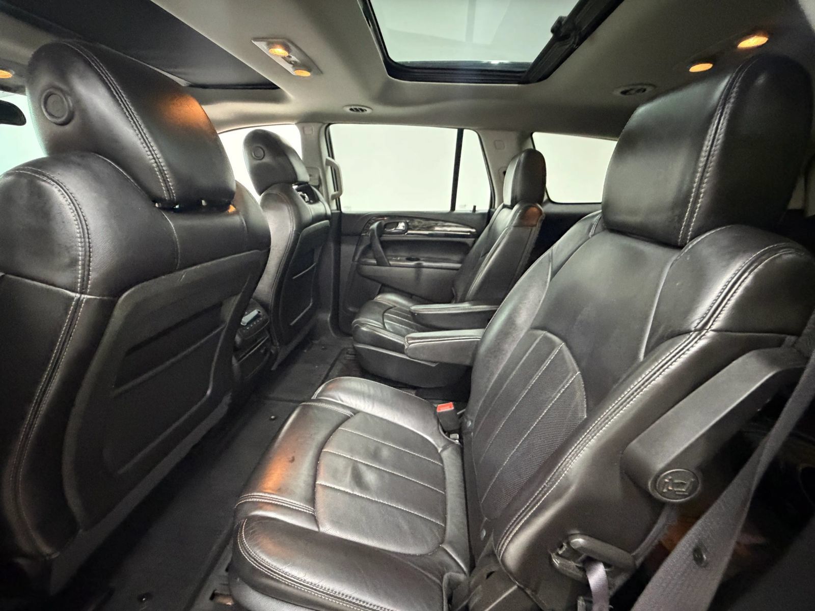 Used 2013 Buick Enclave Premium AWD/4WD image 16
