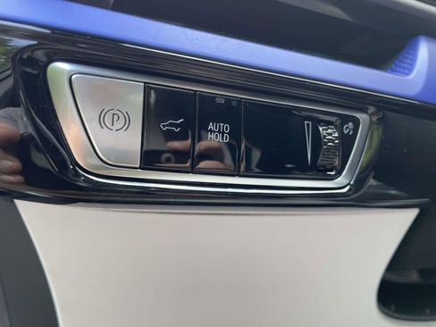 New 2025 Cadillac Optiq Sport 2 image 21